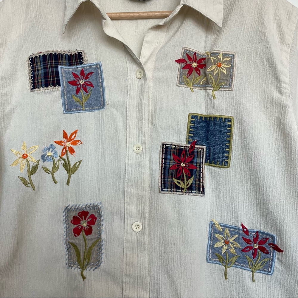 Vintage Embroidered Patchwork Shirt - Picture 6 of 6